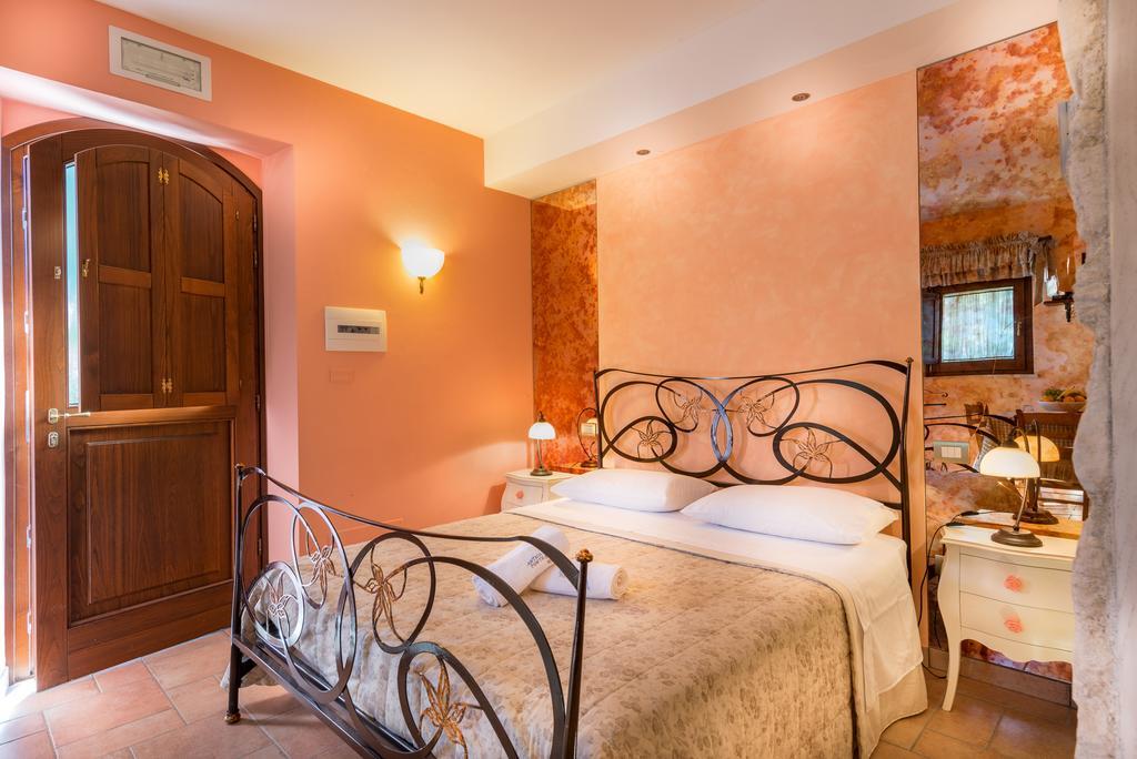 Antica Fonte Guest House Асизи Екстериор снимка